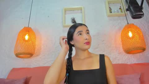 Emily online show from November 12, 12:03 pm