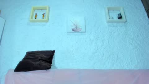 Emily online show from February 6, 12:04 pm