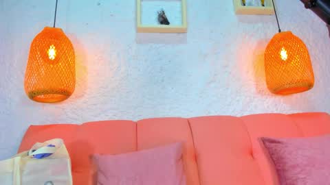 Emily online show from November 26, 12:28 pm