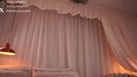 Emily Campbell online show from November 20, 10:11 pm