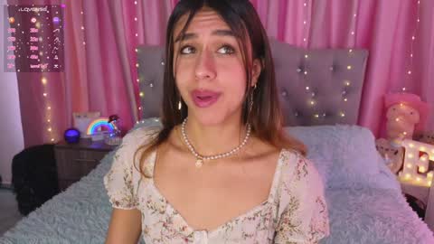 Snapshot of emiiscoot_1 chatting on February 5, 2:16 pm Emily online show from February 5, 2:16 pm