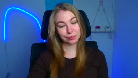 Emilia online show from February 17, 12:37 pm