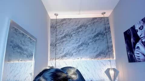 emilly_mell online show from October 22, 11:37 am