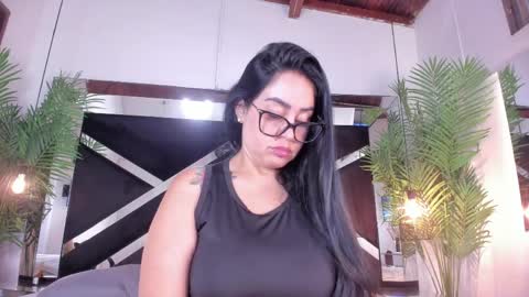 Emily  online show from April 20, 11:02 am