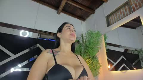 Emily  online show from April 9, 11:04 am