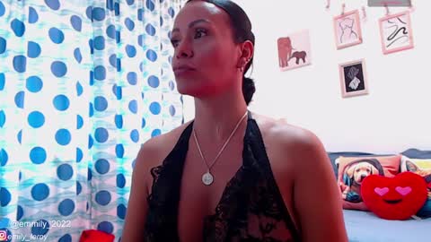Snapshot of emily_leroy571240 chatting on January 25, 4:42 pm emily leroy. online show from January 25, 4:42 pm