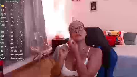 Snapshot of emily_leroy571240 chatting on September 9, 12:49 pm emily leroy. online show from September 9, 12:49 pm