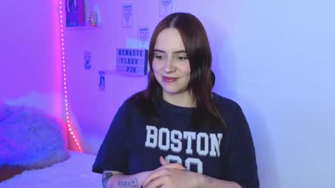 Emily Lindey online show from March 4, 2:18 am