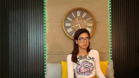 Emily online show from April 22, 5:26 am