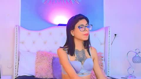 Emily online show from October 5, 2:16 am