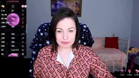 Emily online show from March 3, 7:26 am