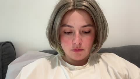 emily_morning_dew online show from July 12, 5:25 pm