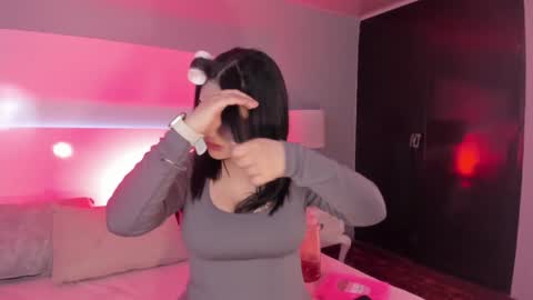 Emily  online show from January 21, 12:18 pm