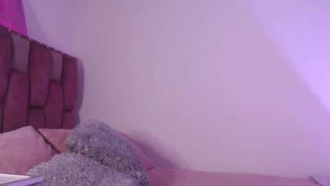 emily_w2 online show from March 3, 2:11 am