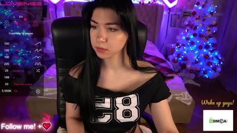 Snapshot of emilycandys chatting on January 6, 6:36 am Emy online show from January 6, 6:36 am