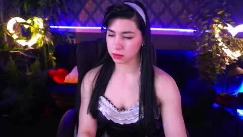 Snapshot of emilycandys chatting on February 28, 6:43 am Emy online show from February 28, 6:43 am