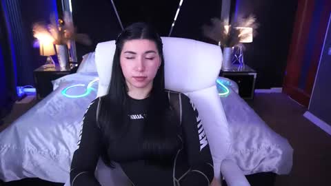 Emy online show from October 24, 7:15 am