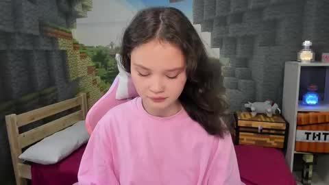 Snapshot of emilychaves chatting on October 20, 8:12 pm Emilyhaves online show from October 20, 8:12 pm