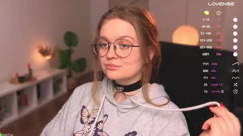 Emily  online show from March 1, 12:34 pm