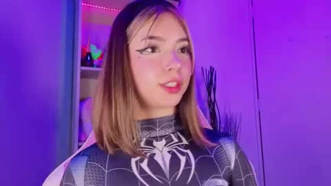 VALEEEN online show from February 28, 4:17 pm