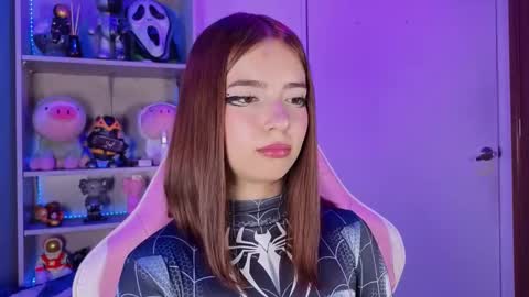 VALEEEN online show from November 8, 8:47 pm