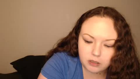 Emily Bankz online show from December 9, 11:24 pm