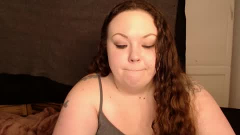 Emily Bankz online show from January 19, 2:06 pm