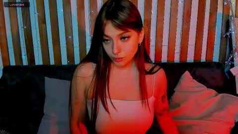 Emily online show from November 23, 7:00 am