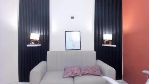 Snapshot of emilyy_kim chatting on September 11, 10:54 pm emilyy_kim online show from September 11, 10:54 pm