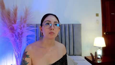 Snapshot of emilyywatson chatting on January 31, 11:46 am Emilyy Watson online show from January 31, 11:46 am