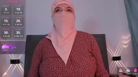 emira199 online show from September 22, 7:34 pm