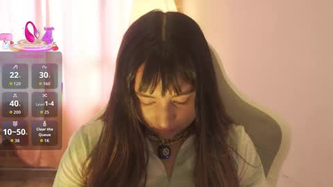 emma online show from January 10, 7:40 pm