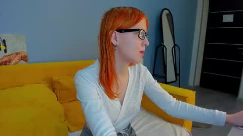 Emma online show from March 19, 1:21 am