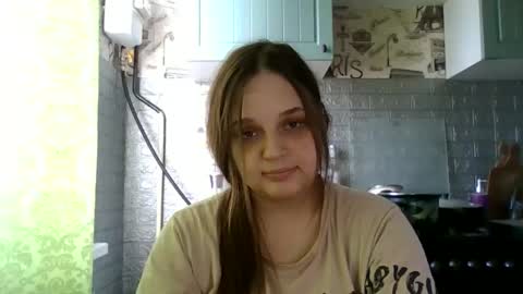 emma_emmochka online show from April 3, 6:11 am