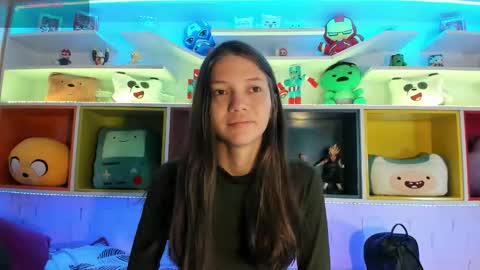 emma_jhoons online show from September 24, 11:09 am