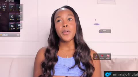 emma_jonness online show from December 5, 7:38 pm