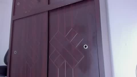 whises lits        online show from October 30, 3:13 pm