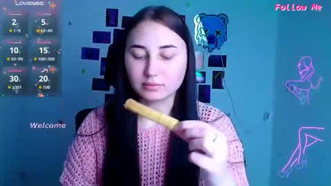 Emma online show from December 5, 12:28 pm