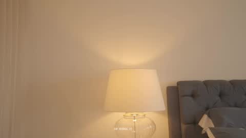 emma_lu1 online show from May 31, 4:46 pm