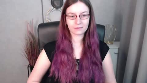 emma online show from January 22, 7:03 am