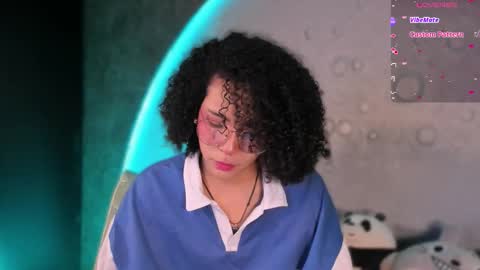     online show from October 25, 10:34 am