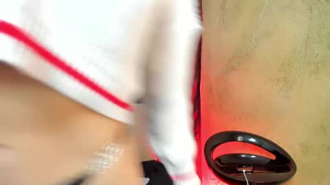 Emma online show from April 22, 10:12 am