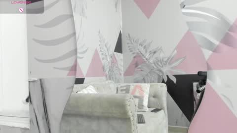 Emma online show from January 15, 12:04 pm