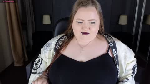 Emma Razumovskaya online show from December 2, 10:32 pm