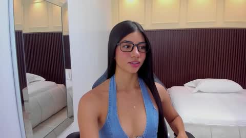 EMMA online show from February 27, 8:19 pm