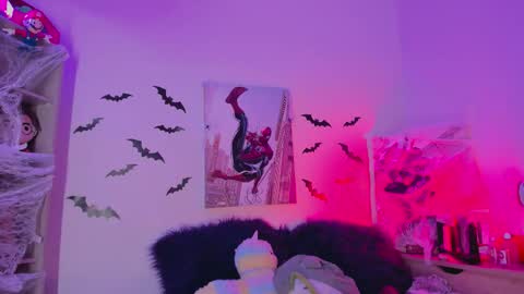Snapshot of emma_soffia_ chatting on October 20, 7:06 pm EMMA online show from October 20, 7:06 pm