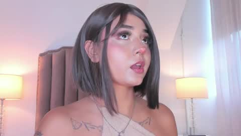 Ema online show from April 11, 11:47 am