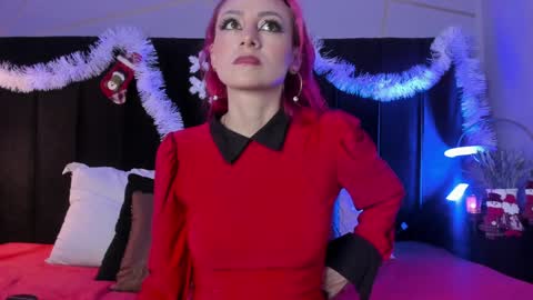 Emma online show from December 24, 6:50 pm