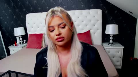 Emma Mavis online show from January 8, 7:13 am