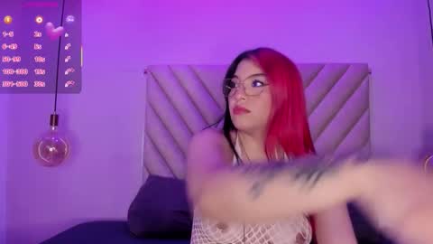 Emma online show from November 10, 1:44 am